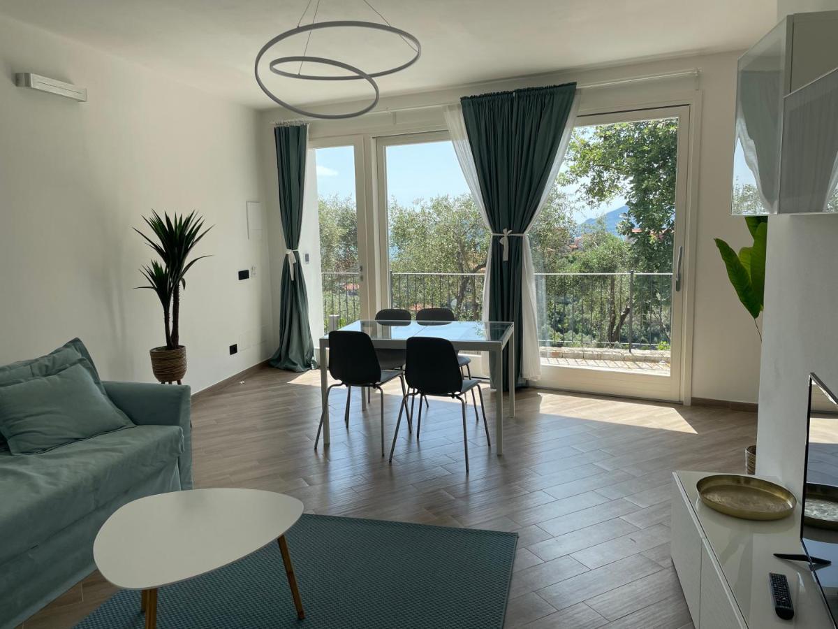 Villa Antonini. Lerici Exteriör bild